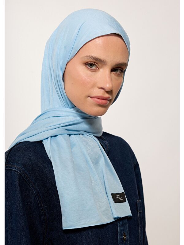 Rabia Z Tesettür Şal - Bebe Mavi Visko