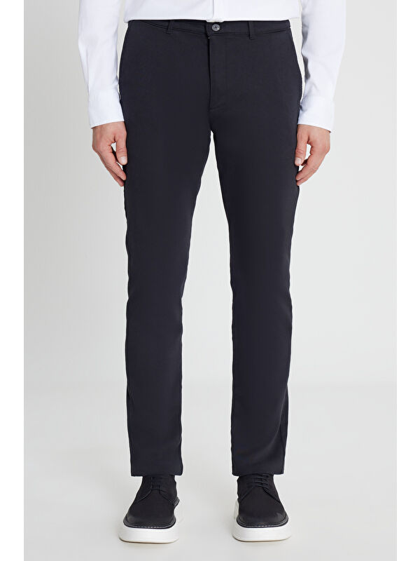 Altınyıldız Classics Erkek Siyah Pamuklu Slim Fit Dar Kesim Yan Cep Casual Pantolon