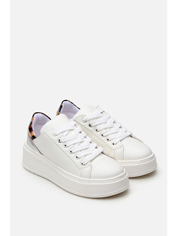 Beyaz Kadın Günlük Ayakkabı - Görsel 3