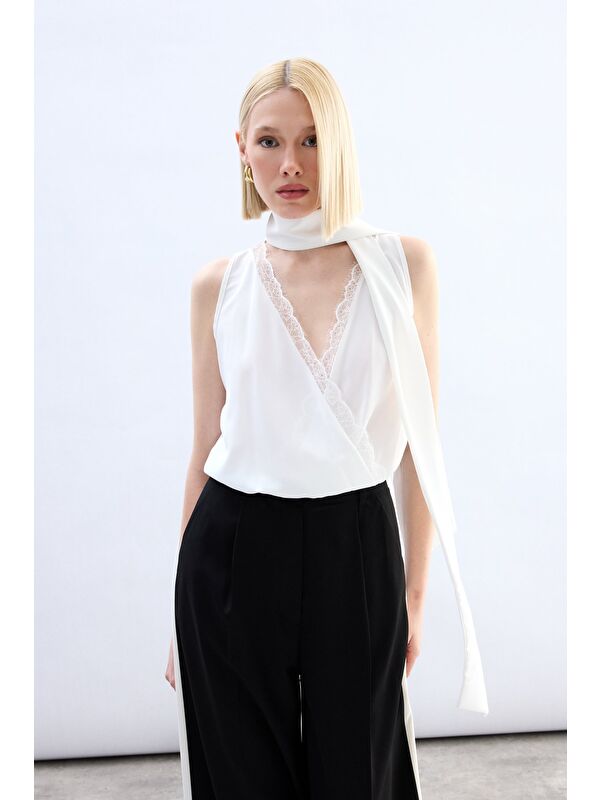SATEEN Dantel Detaylı Bodysuit Bluz - Ekru