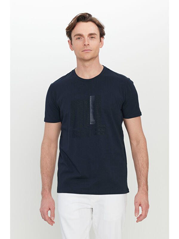 Altınyıldız Classics Erkek Lacivert Pamuklu Slim Fit Dar Kesim Bisiklet Yaka Baskılı Esnek Tişört