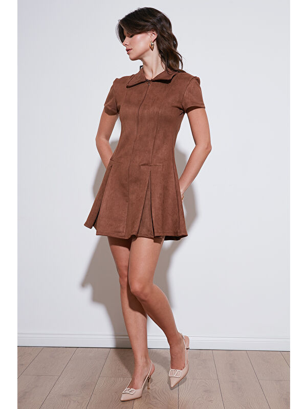 Lela Regular Fit Fermuarlı Polo Yaka Kısa Kollu Pileli Kadın Süet Elbise 5866438