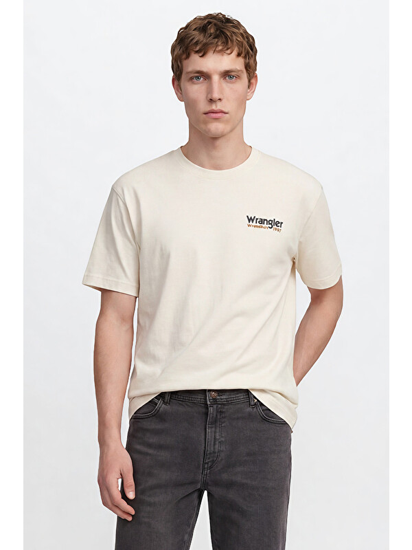 Wrangler %100 Pamuk Relaxed Fit Rahat Kesim Bisiklet Yaka Logo Detaylı Tişört