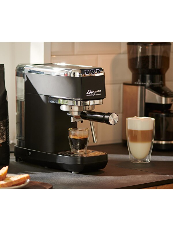 Tchibo Lapressa Manuel Espresso Makinesi, Siyah