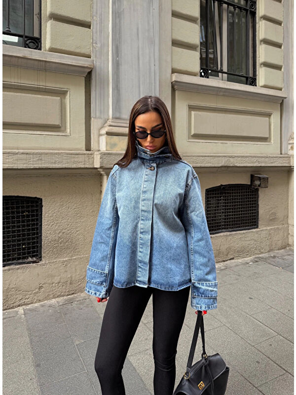 carla10 Yaka Detaylı Rahat Kesim Denim Ceket