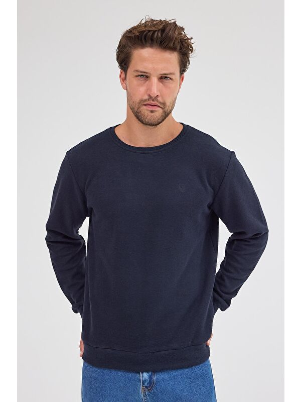 Mmetalic Erkek Lacivert Standart Fit Normal Kesim Pamuklu Basic Bisiklet Yaka Sweatshirt MTLCE113-Lacivert