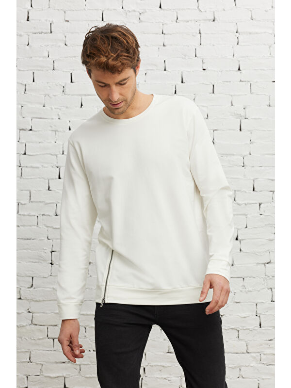 Altınyıldız Classics Erkek Ekru Standart Fit Normal Kesim Bisiklet Yaka Sweatshirt
