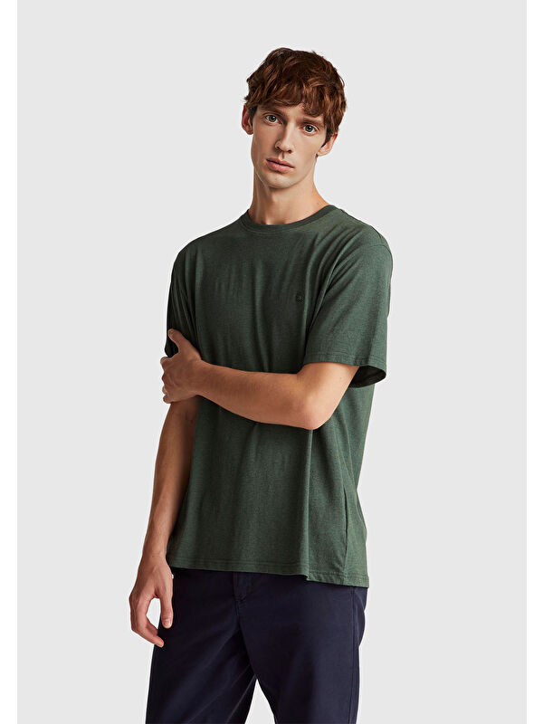 United Colors Of Benetton Erkek Yeşil %100 Pamuk Logo İşlemeli Bisiklet Yaka Tişört