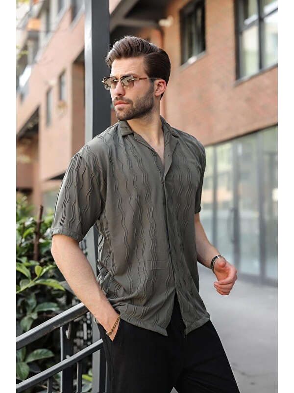 Madmext Haki Dalga Desenli Regular Fit Erkek Gömlek E6771