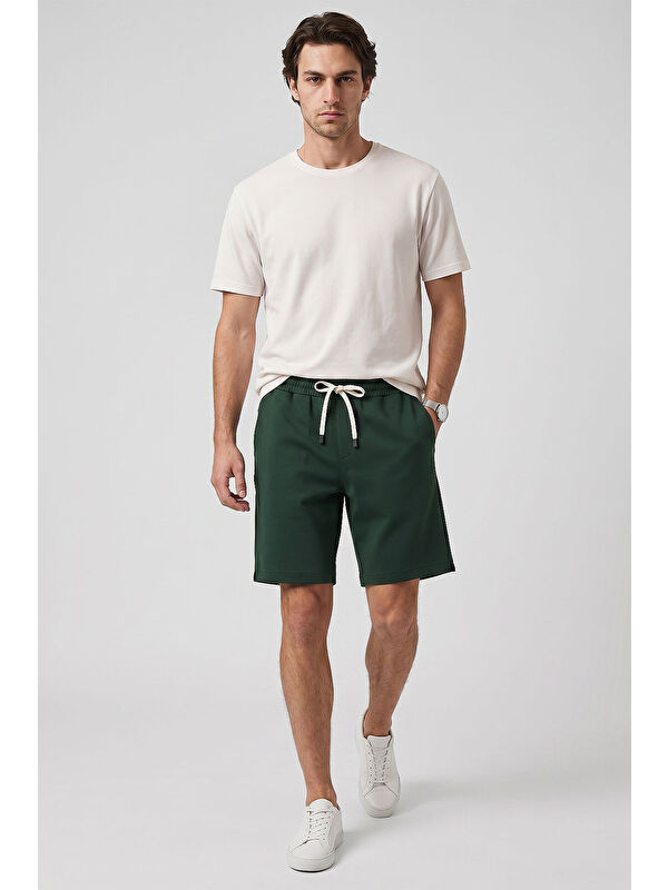 Tommylife Çam Yeşil Standart Fit Basic Arka Cepli Erkek Şort - 81314