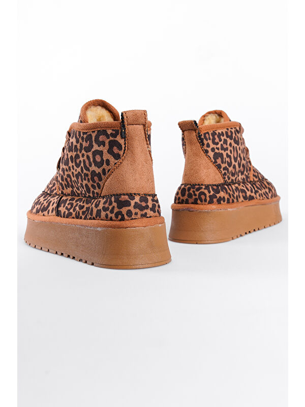 Madeline Kalın Tabanlı Yuvarlak Burunlu Bağcıklı Kürklü Kadın Bot - Görsel 4