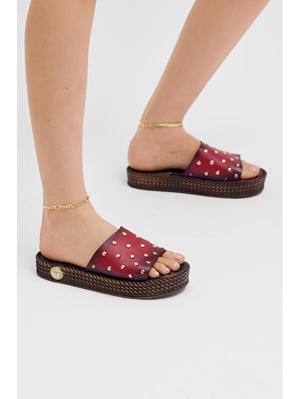 Tonny Black Kırmızı Tonny Black Poli Taban Kadın Düz Boncuk Detaylı Terlik