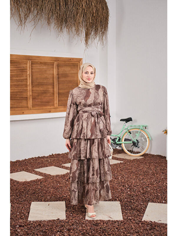Locco Moda Kadın Kat Kat Detay Kuşaklı Astarlı Şifon Elbise Kahverengi