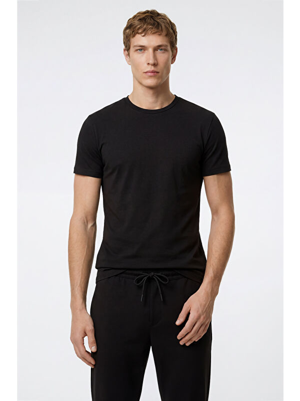 Altınyıldız Classics Erkek Siyah Pamuklu Slim Fit Dar Kesim Bisiklet Yaka Tişört