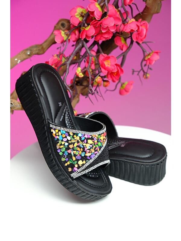 Dazzi Ortopedik Hafif Taban Topuklu Taş ve Boncuk Detaylı Günlük Kadın Terlik - Görsel 2