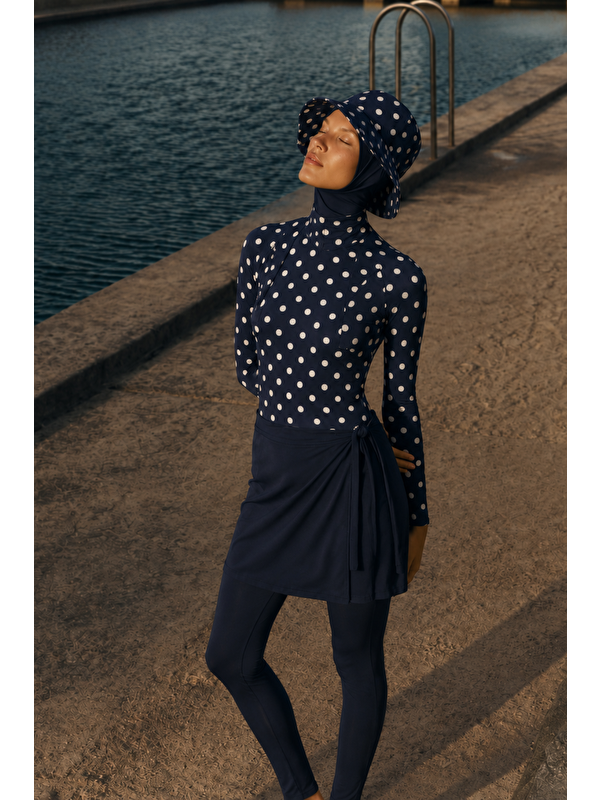 Mevra PEARL DOT | Beyaz Puantiyeli Lacivert Yüzücü Tesettür Mayo 5 li Set