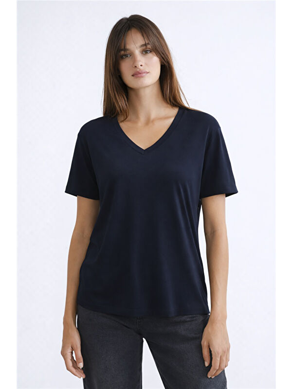 Fashion Friends Standart Fit V Yaka Kısa Kollu Kadın Bluz 26Y0021K1