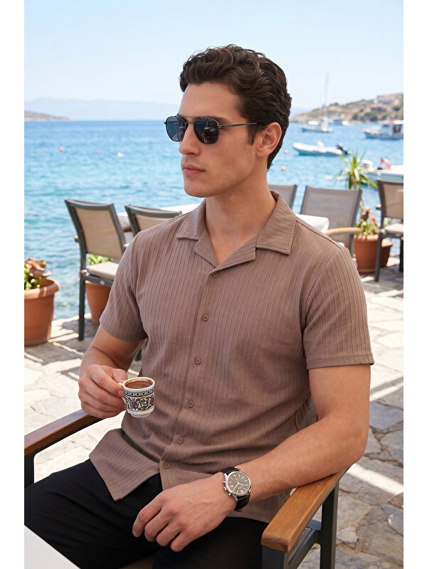 Buratti Pamuk Karışımlı Çizgi Dokulu Regular Fit Kısa Kollu Gömlek 5904037
