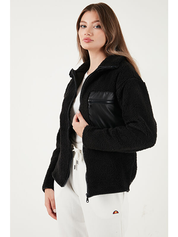 Lela Regular Fit Klasik Yaka Göğüs Cep Detaylı Pelüş Kadın Hırka Polar 5866437