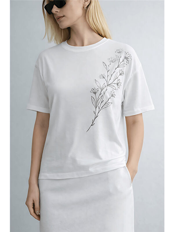 Fashion Friends Baskılı Bisiklet Yaka Kısa Kollu Kadın Bluz 26Y0229K1