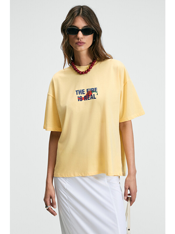 GRIMELANGE CASSIANE Kadın Bisiklet Yaka Kısa Kollu Ön Ve Arka Baskılı Regular SARI T-Shirt