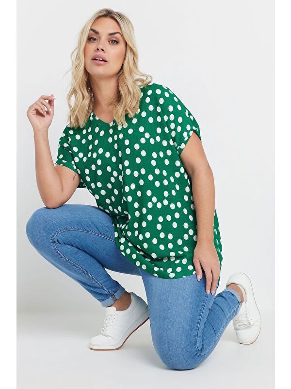 Stil Diva Büyük Beden V Yaka Kısa Kollu Puantiyeli T-shirt 303956