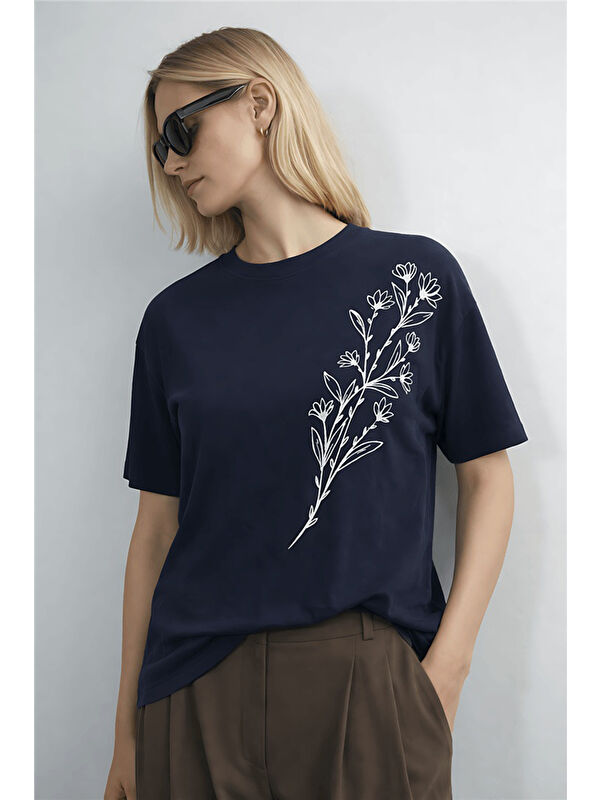 Fashion Friends Baskılı Bisiklet Yaka Kısa Kollu Kadın Bluz 26Y0229K1