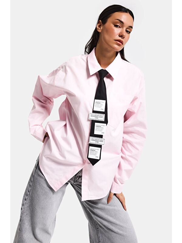It's Basic Kadın Pembe Renk Oversize Kravatlı Özel Tasarım Bol Kesim Gömlek