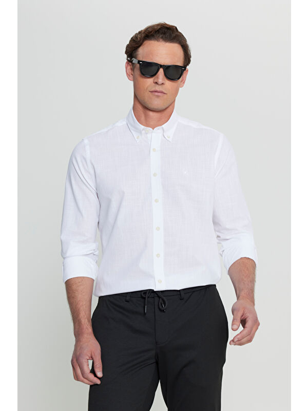 Altınyıldız Classics Erkek Beyaz %100 Pamuk Flamlı Slim Fit Dar Kesim Armürlü Düğmeli Yaka Gömlek