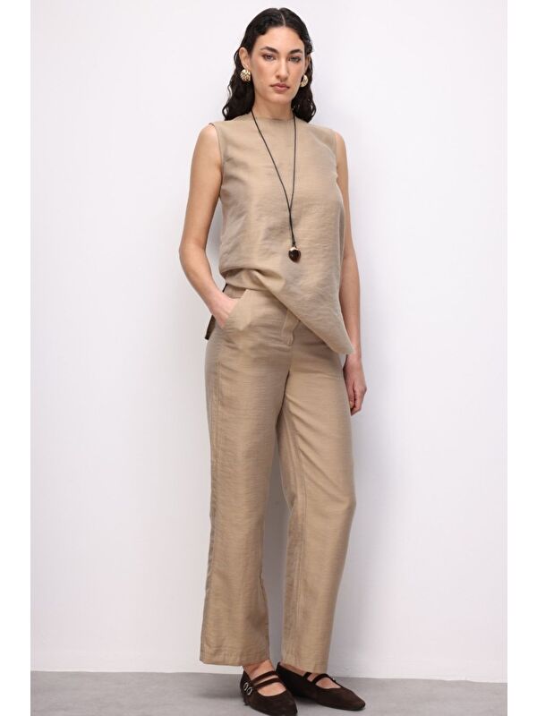 Mizalle Geniş Paça Bej Rengi Basic pantolon