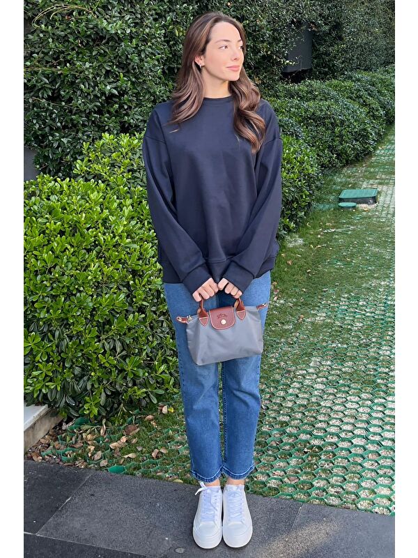 Madmext Lacivert Bisiklet Yaka Basic Sweatshirt Mg2185