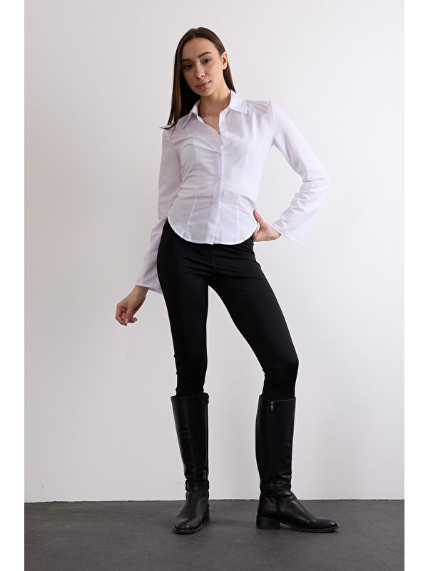 Pera Moda Vücuda Bele Oturan Saran Basic Kadın Gömleği