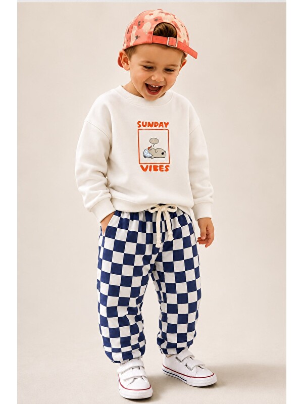 Monila Erkek Çocuk Ekru Baskılı Pamuklu Sweatshirt Ve Lacivert Damalı Eşofman Alt Üst Takım