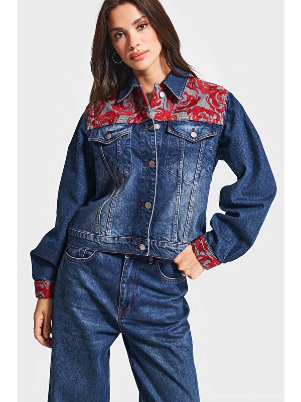 It's Basic Kadın Koyu Jean Rengi 2w5-10 Özel Kırmızı Desen Nakışlı %100 Pamuk Tasarım Denim Ceket