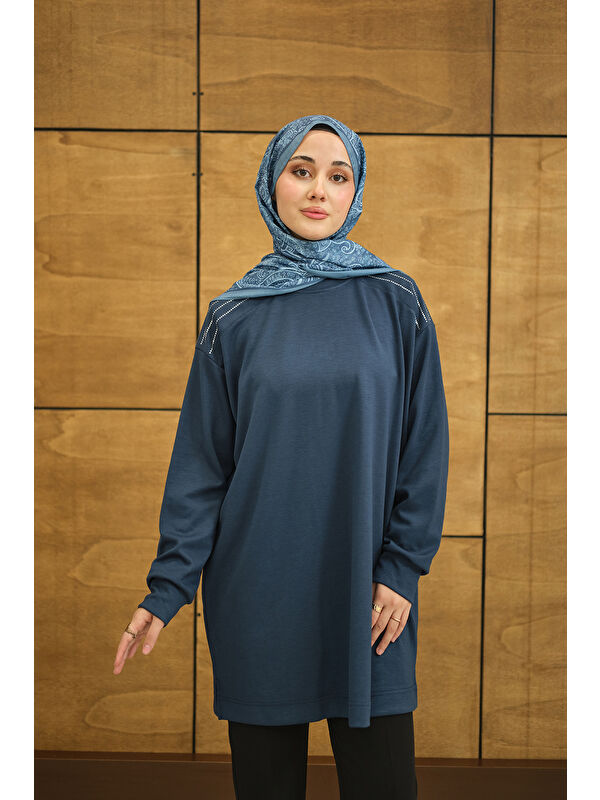 Locco Moda Kadın Bisiklet Yaka Omuz Taş Detay Regular Viskon Tunik İndigo Mavi