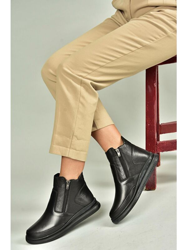 Siyah Kadın Bot V555070903 - Görsel 4