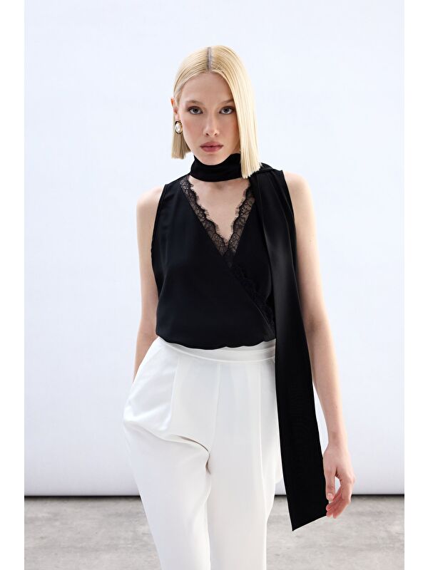 SATEEN Dantel Detaylı Bodysuit Bluz - Siyah