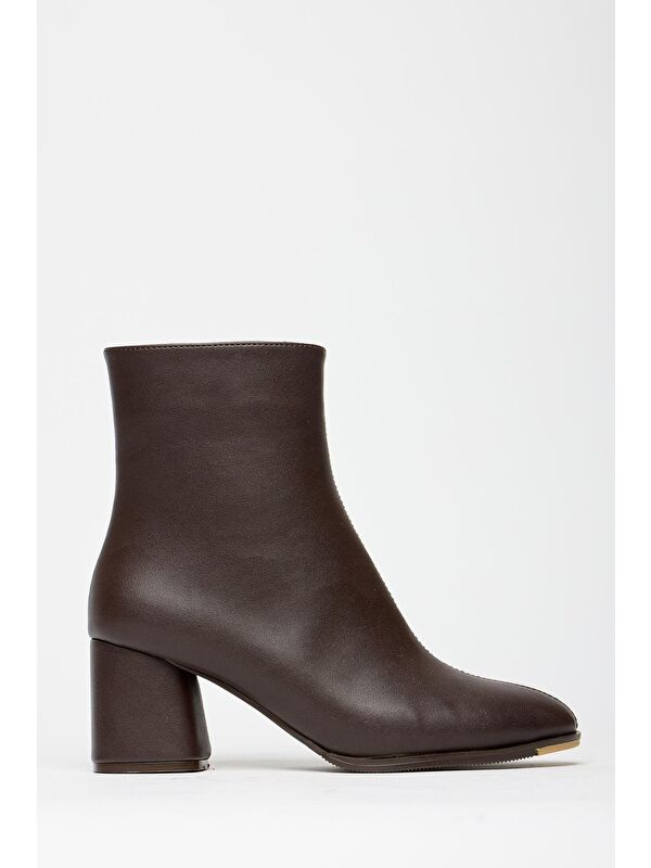 Kadın Kahverengi Topuklu Bot & Bootie – Fermuarlı Günlük Bot - Görsel 4