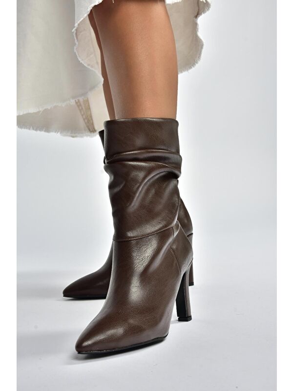 Kahverengi Kadın Bot R404020309 - Görsel 4