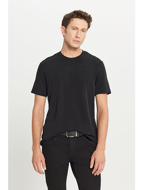 Altınyıldız Classics Erkek Siyah Slim Fit Dar Kesim Bisiklet Yaka Esnek Tişört