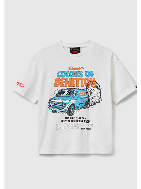 United Colors Of Benetton Erkek Çocuk Beyaz %100 Pamuk Stranger Things Ön Baskılı Kısa Kollu T-Shirt