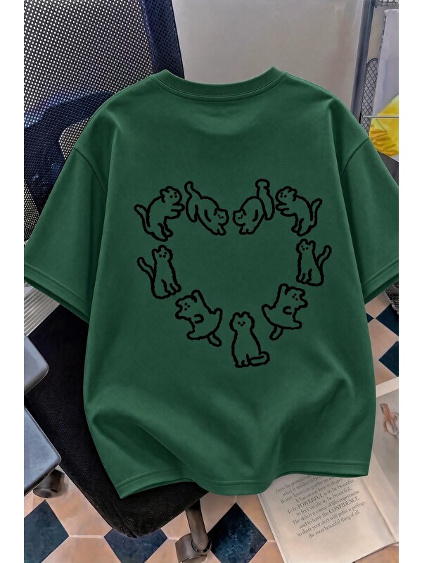 Oksit Kedi Kalp Desenli Oversize/Rahat Kesim Kısa Kollu T-shirt