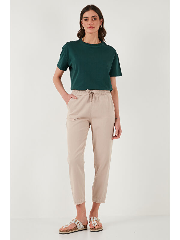 Lela Pamuklu Normal Bel Regular Fit Düz Paça Kadın Pantolon 668YP42282S4