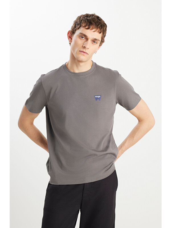 Wrangler %100 Pamuk Regular Fit Minimal Logo Antrasit Tişört