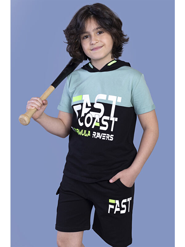 Toontoykids Erkek Çocuk Kapüşonlu Garni Detaylı Baskılı Şortlu Takım