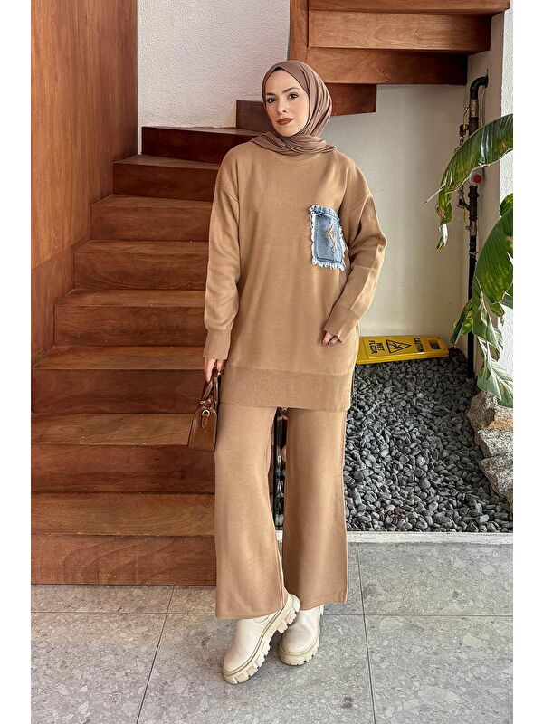 Lamelif Cep Detaylı Triko Takım Camel
