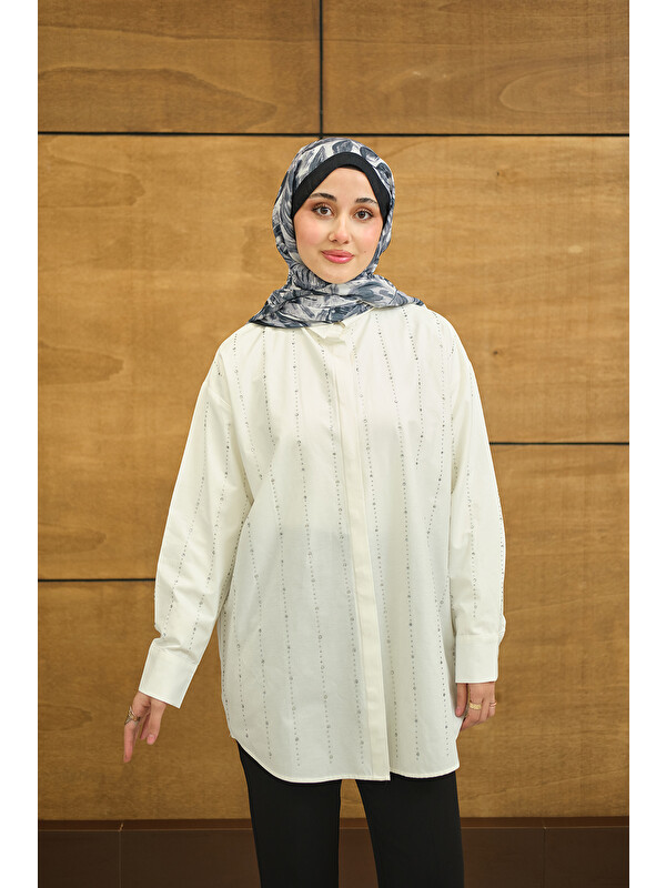 Locco Moda Kadın Gizli Düğmeli Ön taş Detay Regular Poplin Gömlek Beyaz