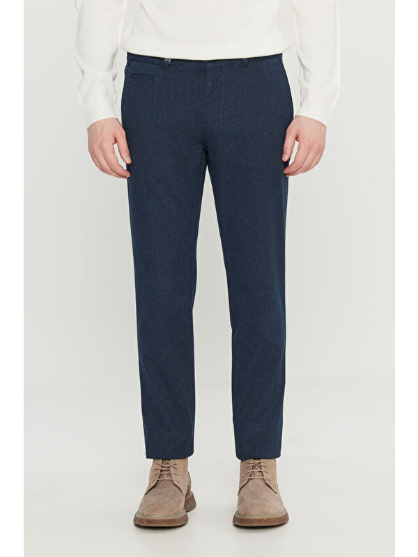 Altınyıldız Classics Erkek Lacivert Pamuklu Slim Fit Dar Kesim Yan Cepli Armürlü Esnek Casual Pantolon