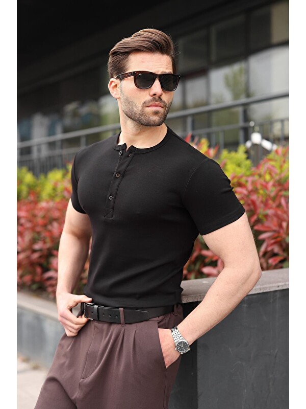 Madmext Siyah Yarım Düğmeli Slim Fit Erkek Tişört E7186