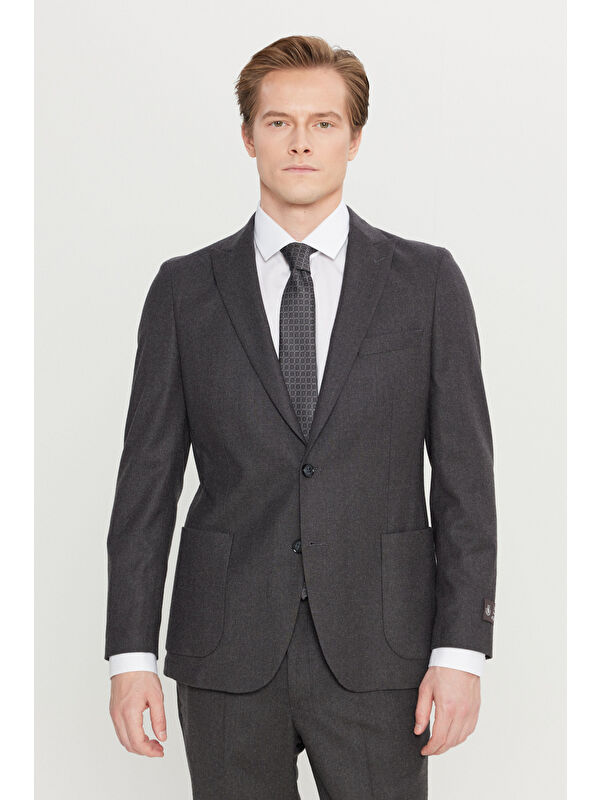 Altınyıldız Classics Erkek Antrasit %100 Yün Slim Fit Dar Kesim Kırlangıç Yaka Torba Cepli Takım Elbise